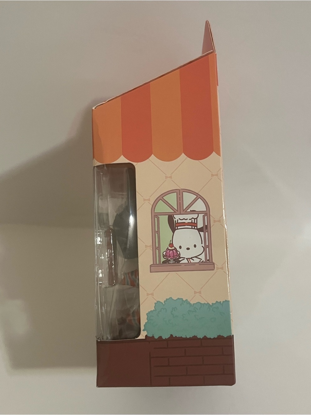 Café Sanrio Second Store Vinyl Figure–KUROMI–Japan Exclusive - Picture 3 of 9